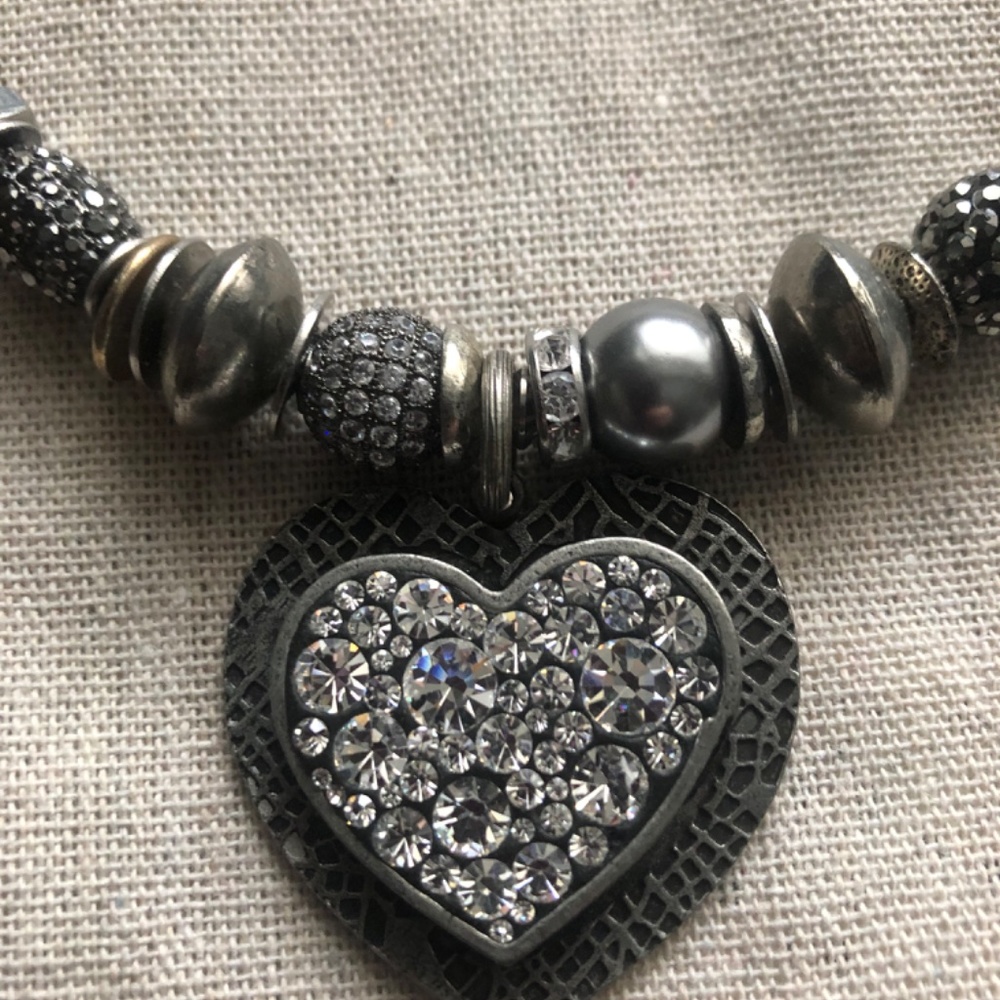 Necklace. - Picture 2 of 8